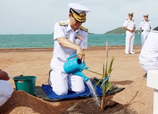 Vice. Adm. Chainarong Charoenrak leads the Aug. 9 ceremony to plant 100 “super palm” trees at Dongtan Bay.